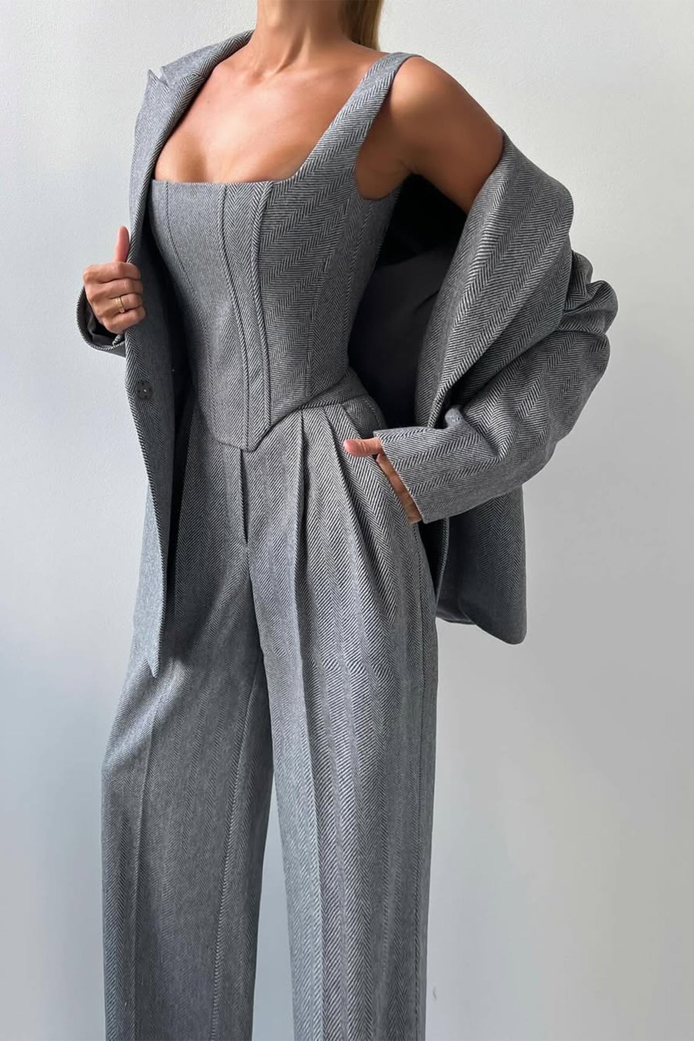 Nora - Dreiteiliges Set mit doppelreihigem Blazer
