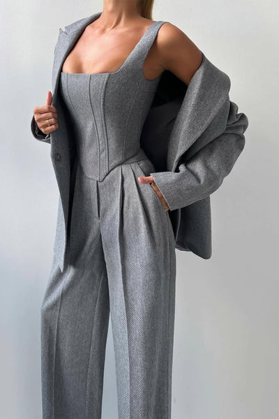 Nora - Dreiteiliges Set mit doppelreihigem Blazer