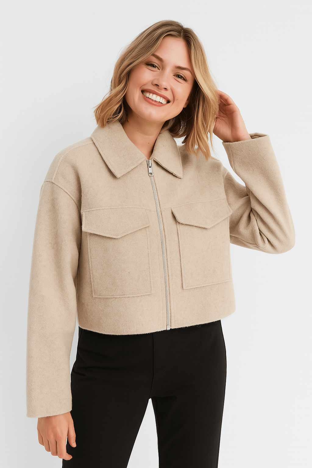 Ayla Kurzjacke mit Reißverschluss und Taschen
