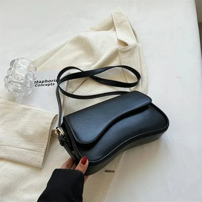 Juneesa Flap Umhängetasche
