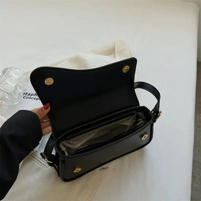 Juneesa Flap Umhängetasche