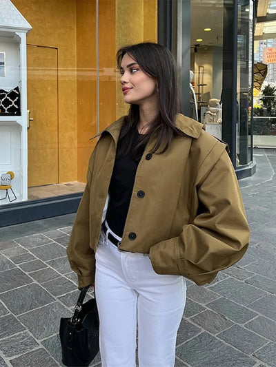 Reina Cropped Hemdjacke mit Knöpfen